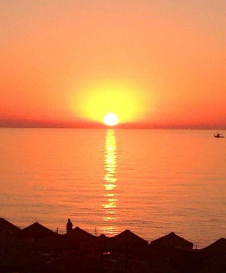 טורמולינוס Apartamento Beach View מראה חיצוני תמונה